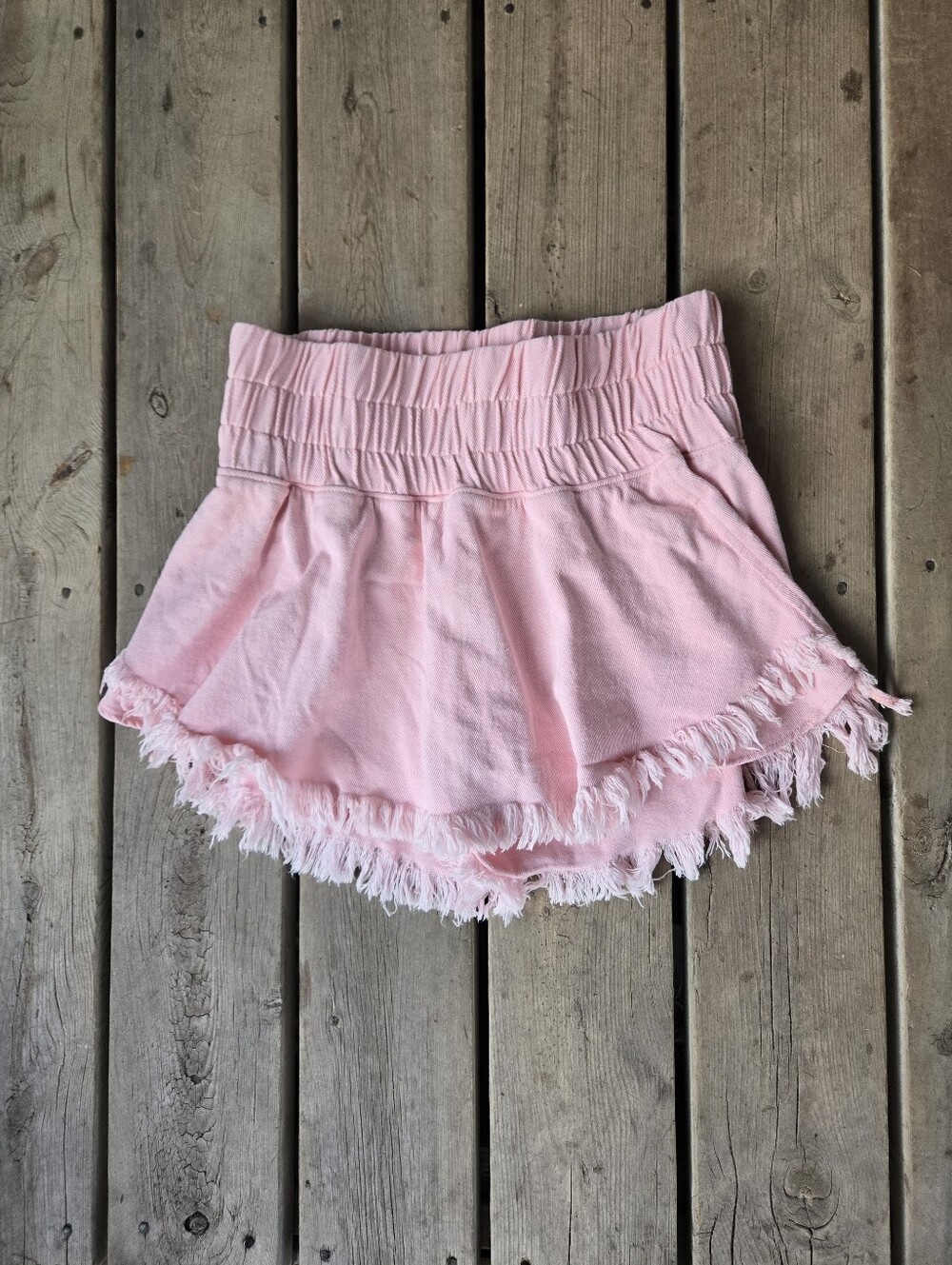 Peach Love California pink frayed hem denim skort size small in great condition